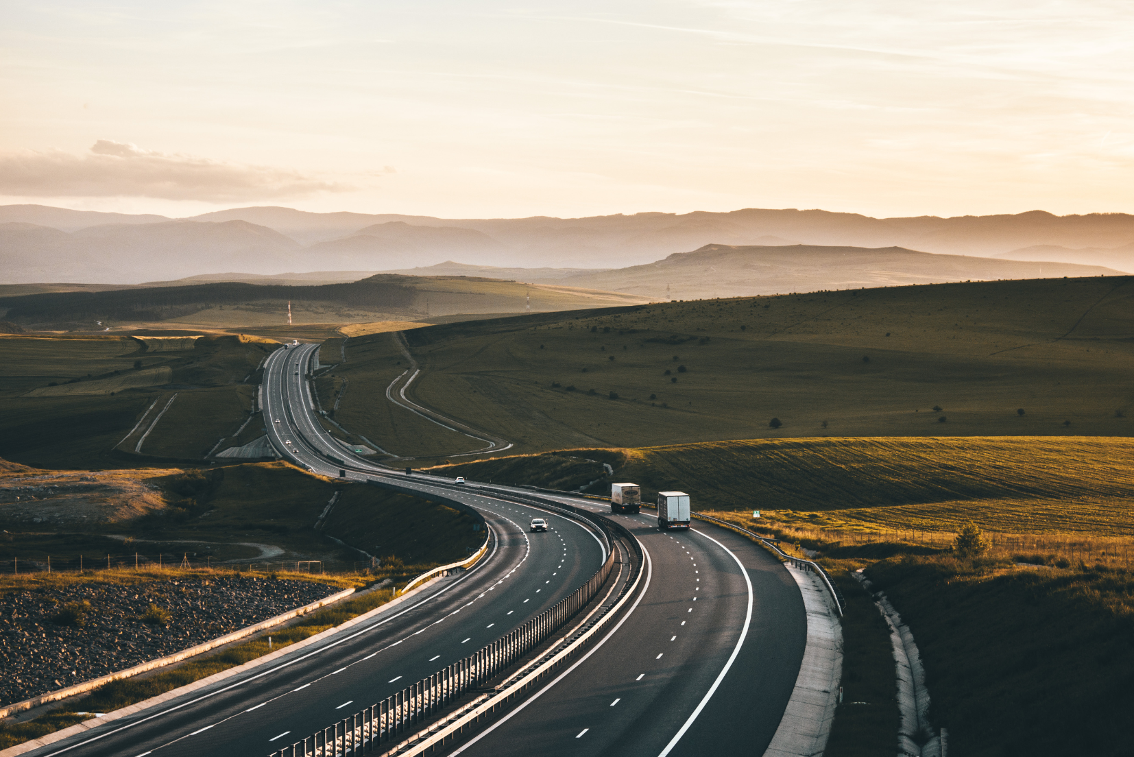 Improving Peak Season Shipping Outcomes with Real-Time Insights